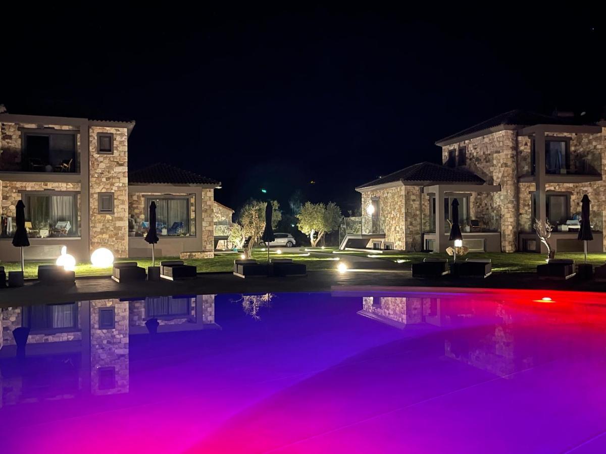 Niki Luxury Niki *